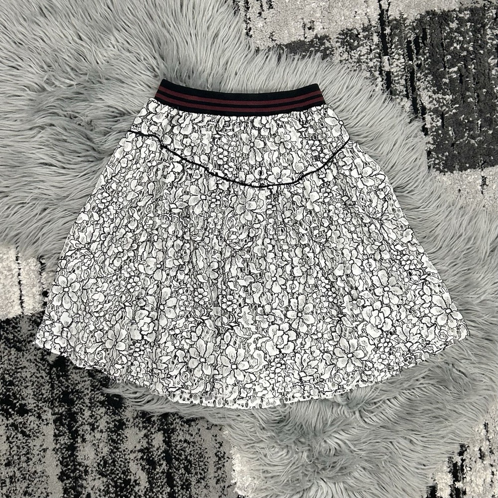Frenchie Mini Couture Girls Sporty Lace Skirt Overlay Size 5T NEW